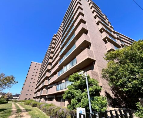 レジデンス羽衣ガーデンスクエア　2388万円　3LDK